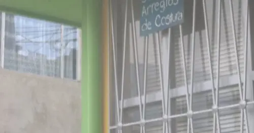 SE HACEN ARREGLOS DE COSTURAS CARRERA 89 SE HACEN ARREGLOS DE COSTURAS CARRERA 89